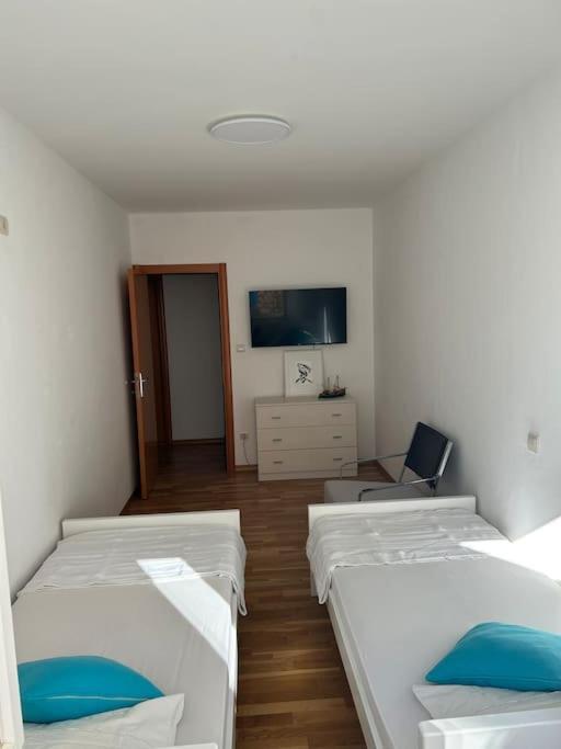 Sunset Apartment Орашац Экстерьер фото